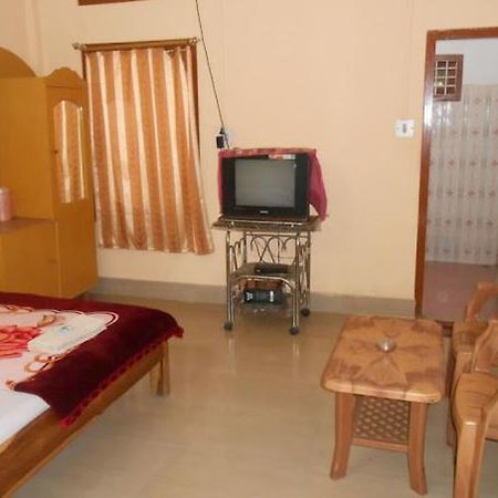 Kaziranga Rhino Guest House Hatikhuli Luaran gambar