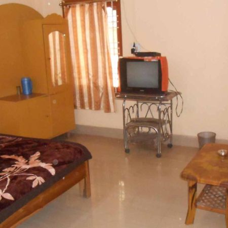Kaziranga Rhino Guest House Hatikhuli Luaran gambar